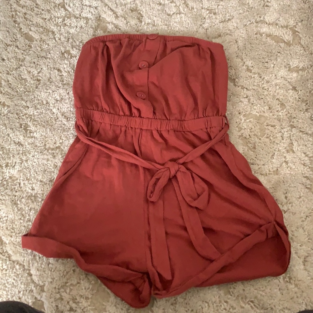 Strapless romper